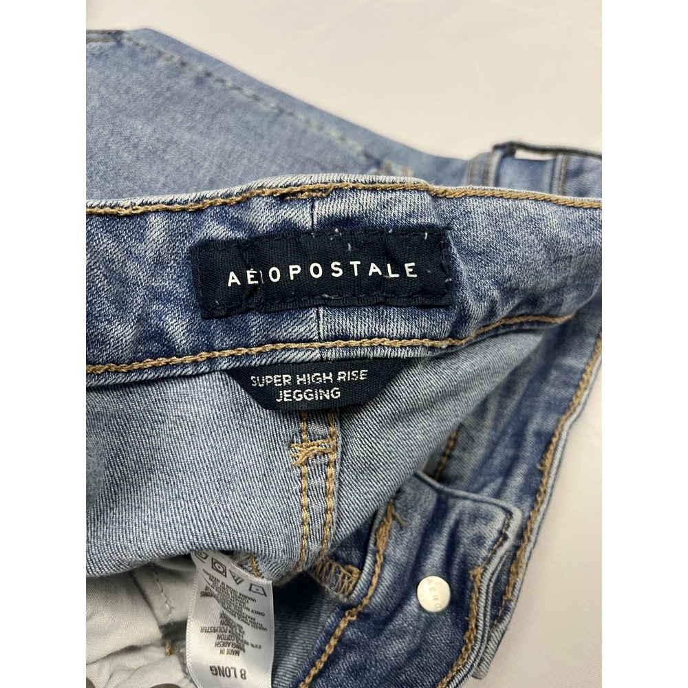 AÉROPOSTALE Super High Rise Jegging Women's Size 8 Distressed Ripped Denim - Picture 6 of 11